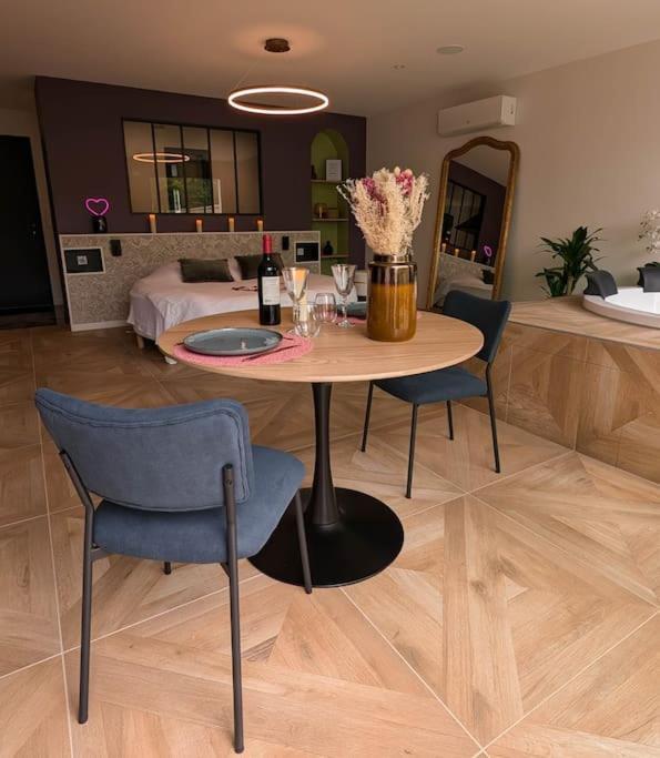 Les Suites Du Payre - Suite Passion Talmont-Saint-Hilaire Экстерьер фото