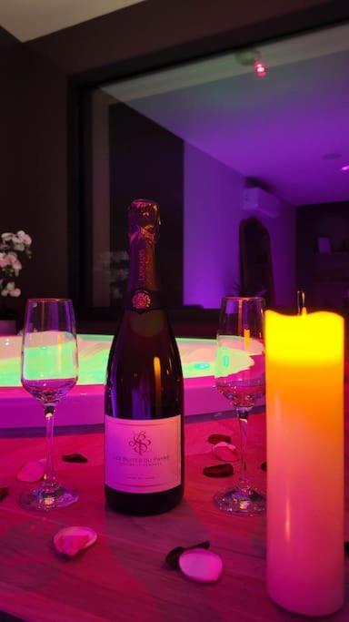 Les Suites Du Payre - Suite Passion Talmont-Saint-Hilaire Экстерьер фото